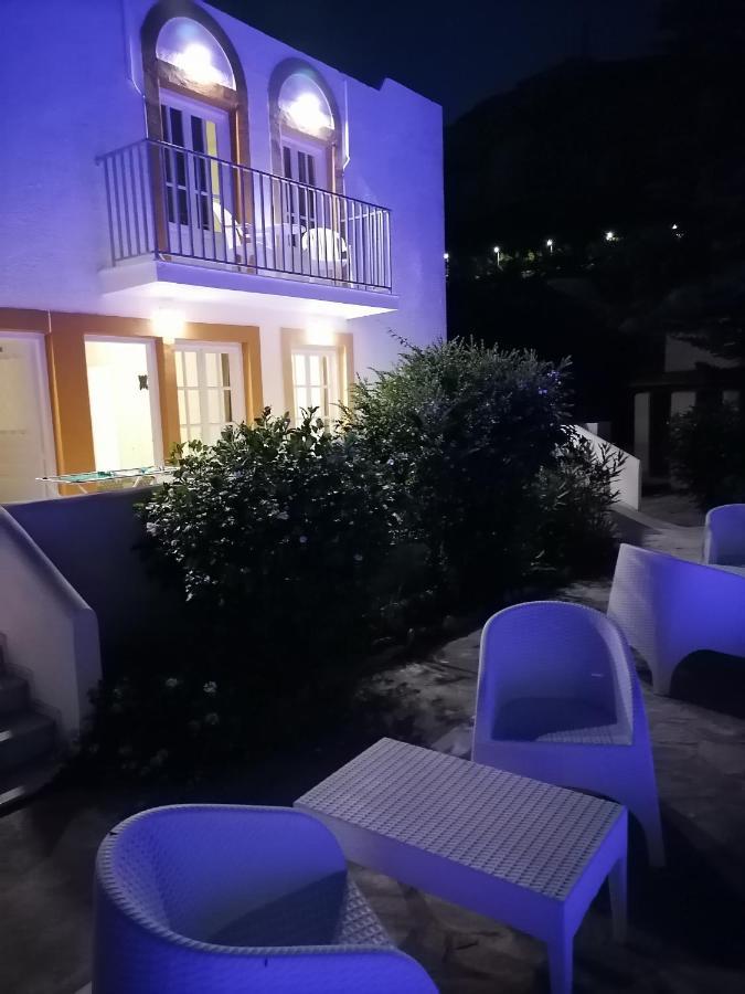 Katerina Apartments Kalymnos Town Exterior photo